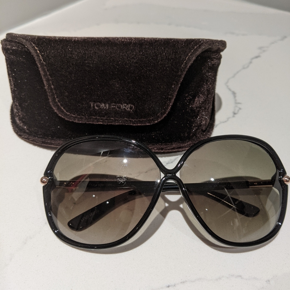 TOM FORD sunglasses (Islay TF 224)